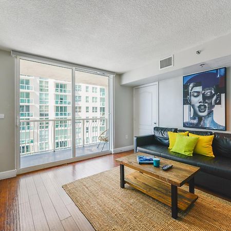 Amazing 3 Bedroom Condo At Brickell With Pool Miami Eksteriør billede