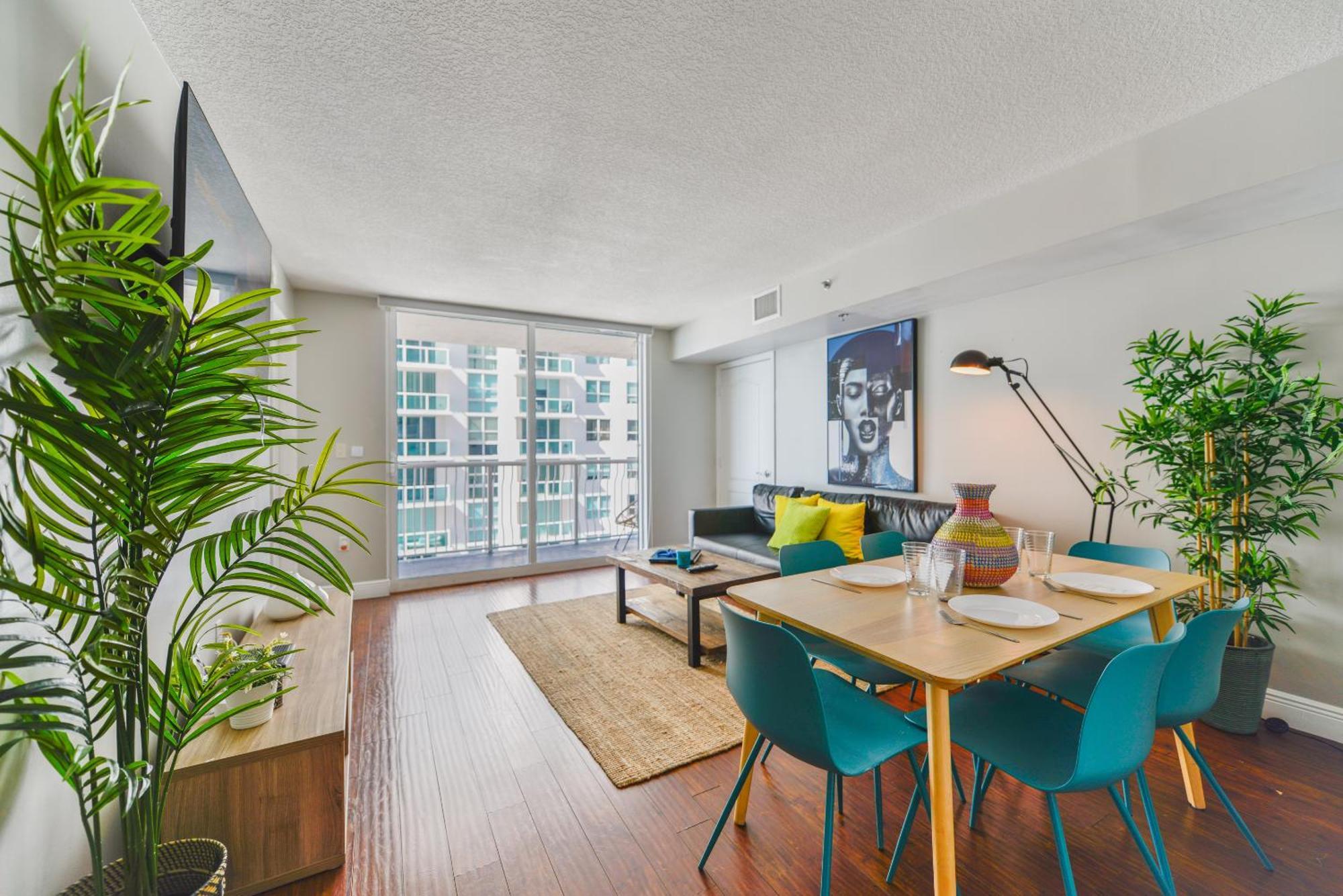 Amazing 3 Bedroom Condo At Brickell With Pool Miami Eksteriør billede