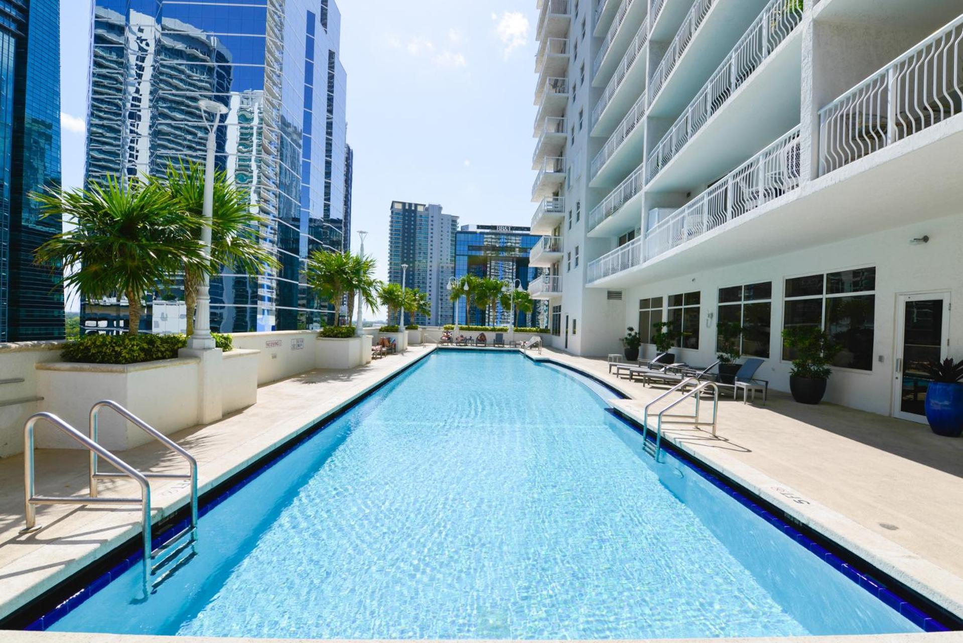Amazing 3 Bedroom Condo At Brickell With Pool Miami Eksteriør billede